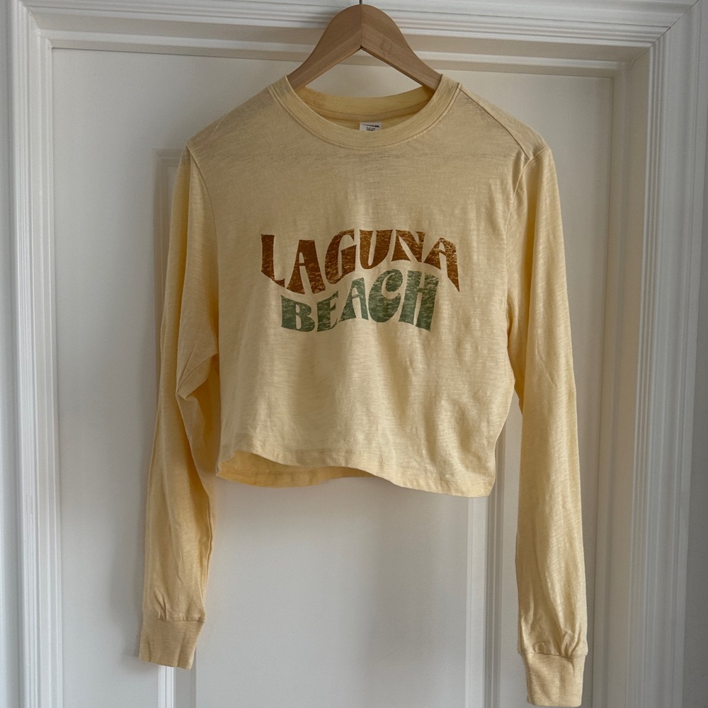 PINK Victoria’s Secret Laguna Beach cropped long sleeve tee NWT